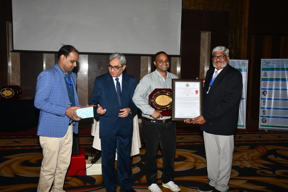 Award presentation from the ISEES archive, photograph 4